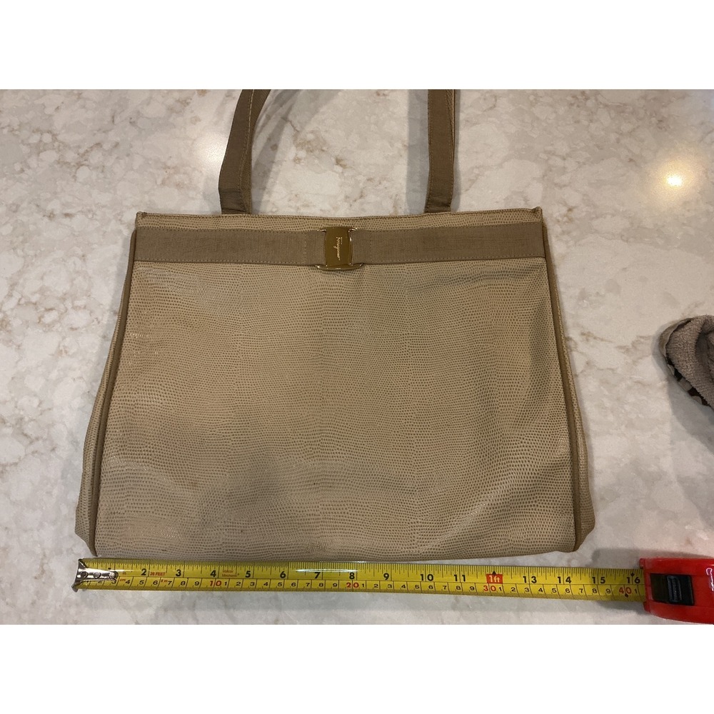 Salvatore‎ Ferragamo Tote Bag Tan Textured Leather Top Handle Designer